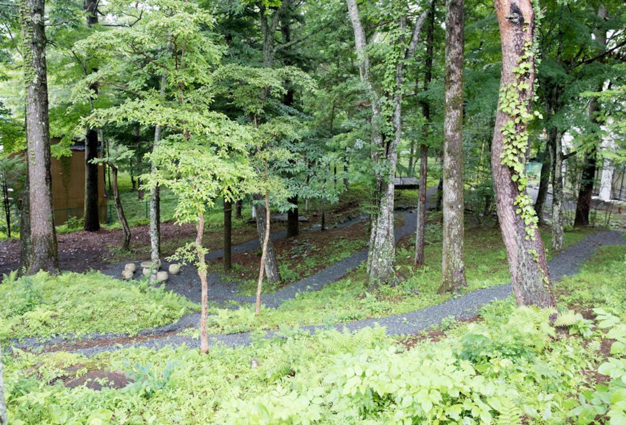 ホテル 富士鵬欣会館 山中湖村 エクステリア 写真